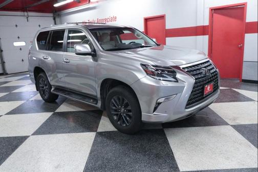 Atomic Silver 2023 Lexus GX 460 Premium