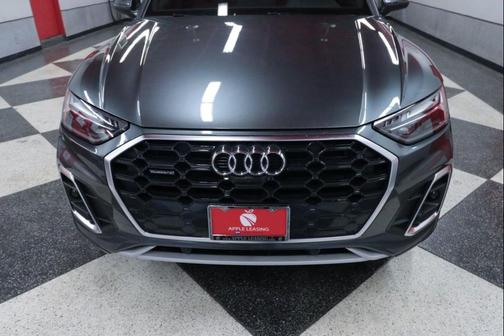 2022 Audi Q5 45 S line Premium Plus