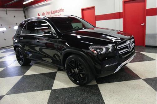 Black 2022 Mercedes-Benz GLE 450 4MATIC