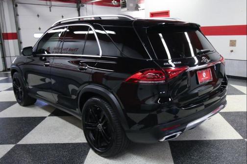 Black 2022 Mercedes-Benz GLE 450 4MATIC