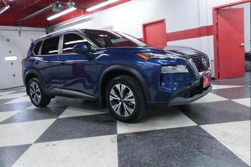 Magnetic Black 2018 Nissan Rogue SV