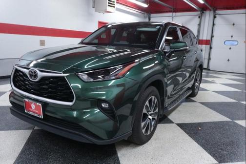 Cypress 2024 Toyota Highlander XLE