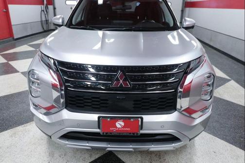 2024 Mitsubishi Outlander SE 2.5 2WD