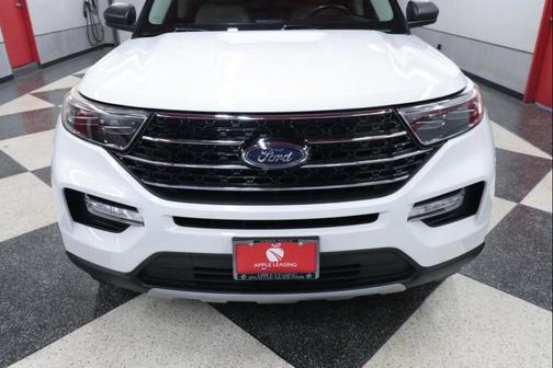 Oxford White 2020 Ford Explorer XLT