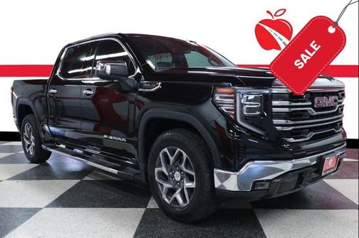 Onyx Black 2023 GMC Sierra 1500 SLT