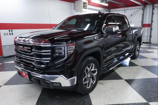 Onyx Black 2023 GMC Sierra 1500 SLT