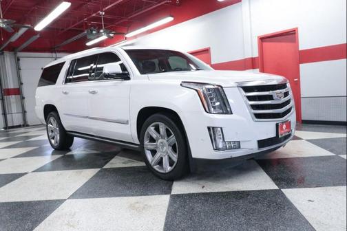 Crystal White Tricoat 2019 Cadillac Escalade ESV Premium Luxury