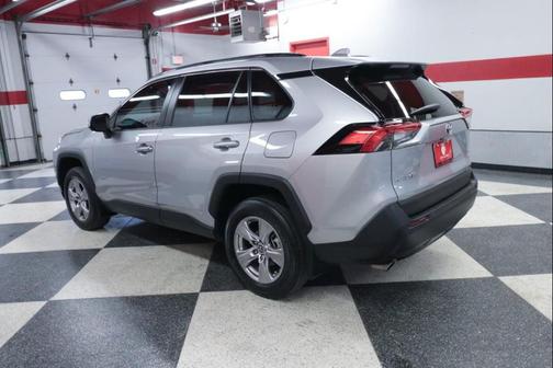 Silver Sky Metallic 2022 Toyota RAV4 Hybrid XLE
