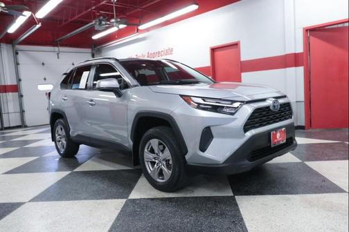 Silver Sky Metallic 2022 Toyota RAV4 Hybrid XLE