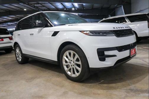 Fuji White 2025 Land Rover Range Rover Sport SE