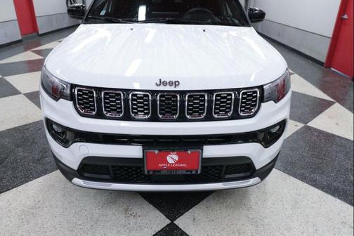 Bright White Clearcoat 2025 Jeep Compass Limited