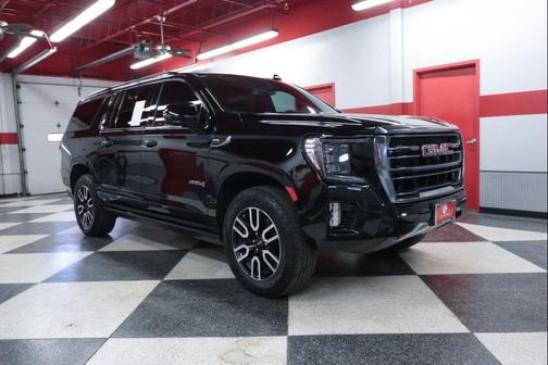 2023 GMC Yukon XL 4WD AT4