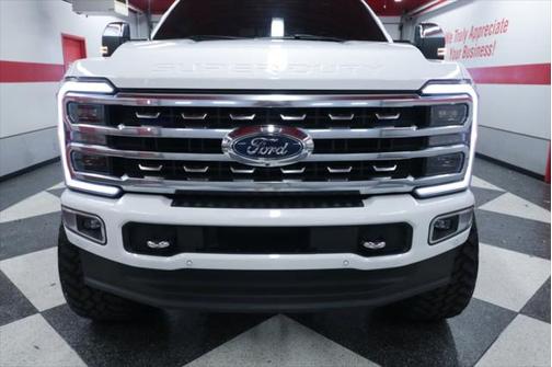 2023 Ford F-250 Platinum