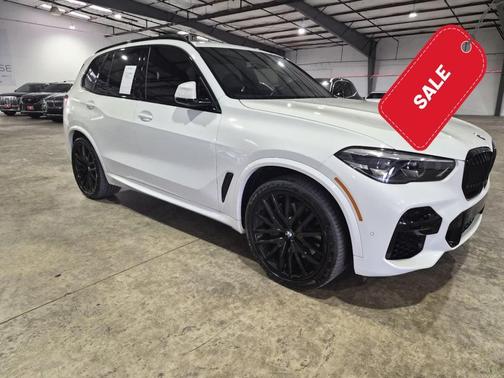 Alpine White 2023 BMW X5 xDrive40i