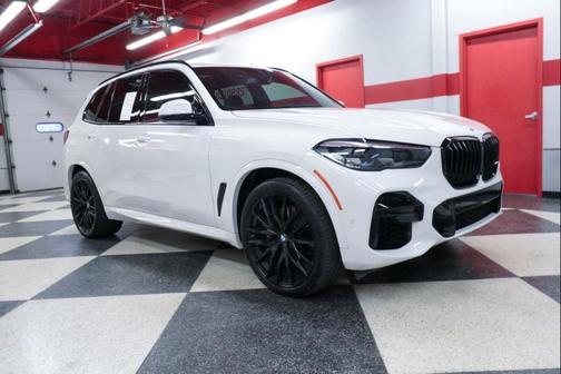 Alpine White 2023 BMW X5 xDrive40i