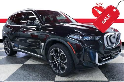 Black Sapphire Metallic 2024 BMW X5 xDrive40i