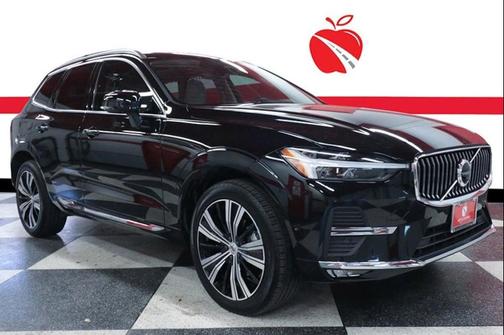 2023 Volvo XC60 B5 Plus Bright Theme