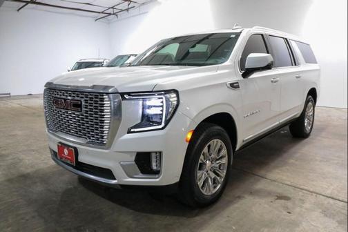 White Frost Tricoat 2024 GMC Yukon XL Denali