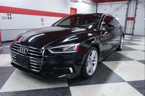 Mythos Black Metallic 2019 Audi A5 45 Premium