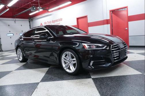 Mythos Black Metallic 2019 Audi A5 45 Premium