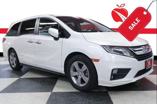 White Diamond Pearl 2019 Honda Odyssey EX-L