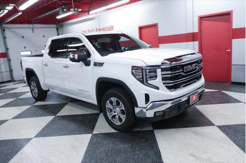 2025 GMC Sierra 1500 SLT