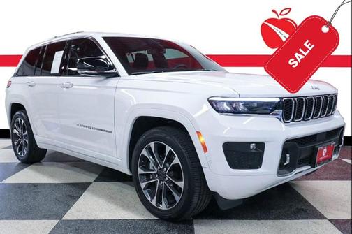 Bright White Clearcoat 2023 Jeep Grand Cherokee Overland