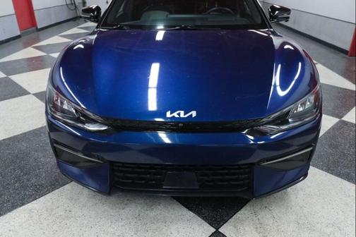 Yacht Blue 2022 Kia EV6 GT-Line