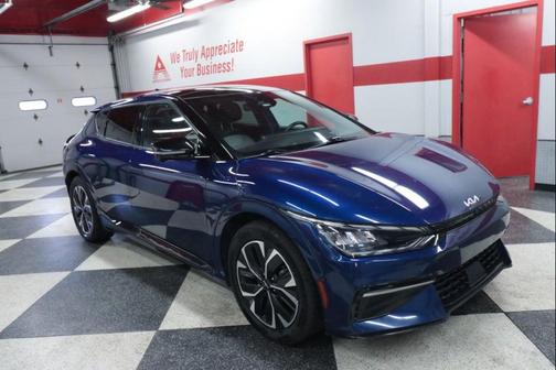 Yacht Blue 2022 Kia EV6 GT-Line