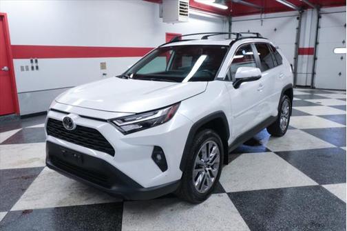 2023 Toyota RAV4 XLE Premium