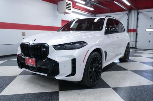 2024 BMW X5 M60i