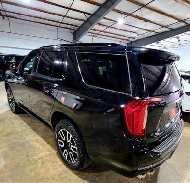 2023 GMC Yukon 4WD AT4