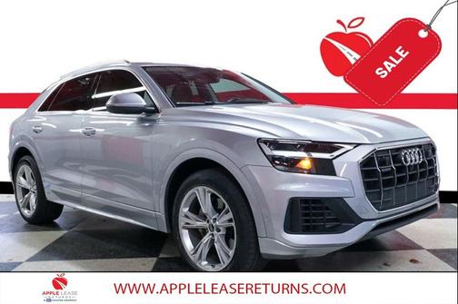 2022 Audi Q8 55 Premium Plus