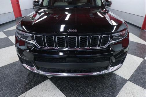 Diamond Black Crystal Pearlcoat 2021 Jeep Grand Cherokee L Limited