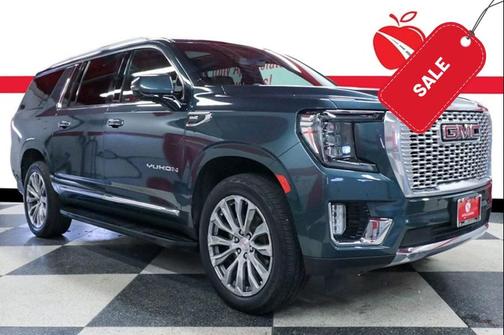 Dark Sky Metallic 2021 GMC Yukon XL SLT