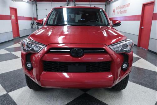 Barcelona Red Metallic 2022 Toyota 4Runner SR5 Premium