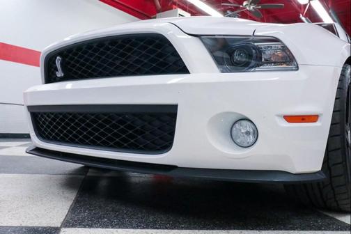 2012 Ford Shelby GT500 Base