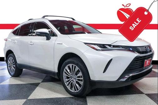 Blizzard Pearl 2021 Toyota Venza XLE SUV
