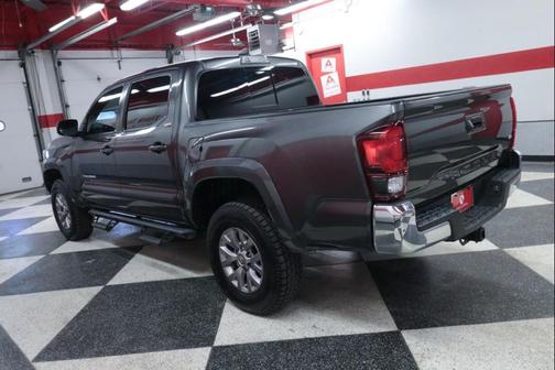 2018 Toyota Tacoma SR5