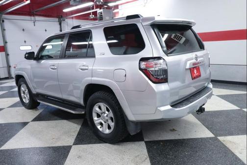 Classic Silver Metallic 2020 Toyota 4Runner SR5 Premium