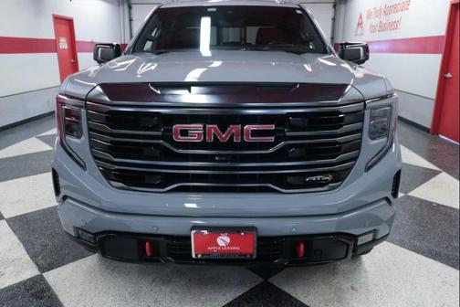 Thunderstorm Gray 2024 GMC Sierra 1500 AT4