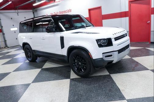 Fuji White 2024 Land Rover Defender 130 P300 S