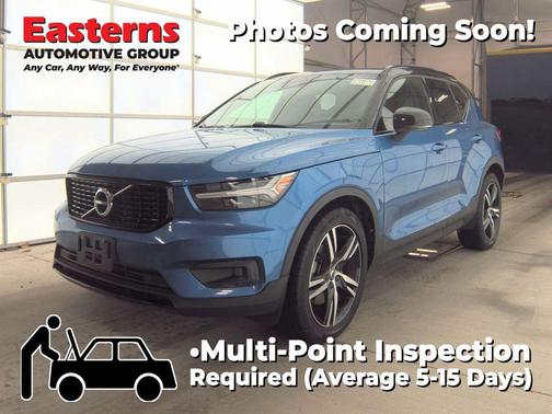 Bursting Blue Metallic 2020 Volvo XC40 T5 R-Design