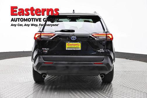 Midnight Black Metallic 2022 Toyota RAV4 Hybrid LE