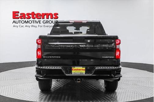 2022 Chevrolet Silverado 1500 Custom Trail Boss