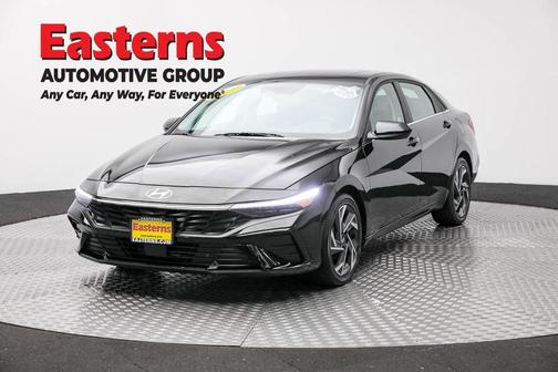 2025 Hyundai ELANTRA SEL