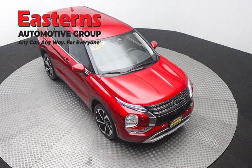 Red Diamond 2024 Mitsubishi Outlander SE S-AWC