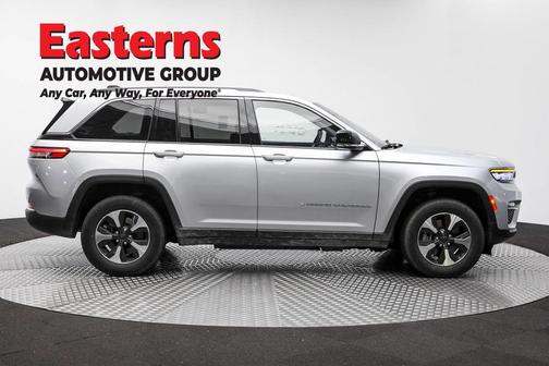 2023 Jeep Grand Cherokee 4xe Base