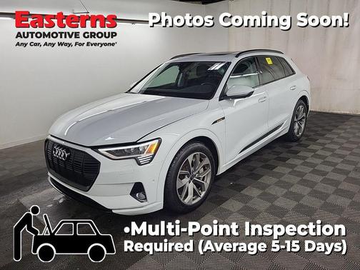 2021 Audi e-tron Premium Plus
