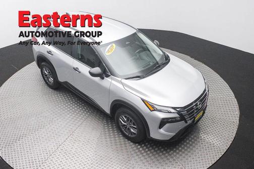 Brilliant Silver Metallic 2024 Nissan Rogue S